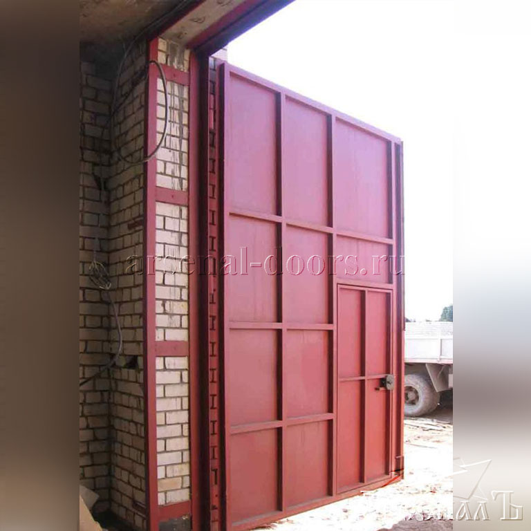 Распашные гаражные ворота с двойной коробкой или ответной рамой РГВ-010
