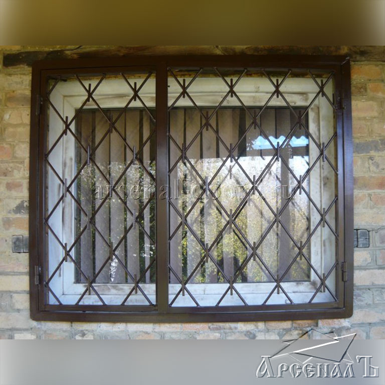 Открывающиеся стальные решетки на окна, балконы и лоджии (Артикул 00105)