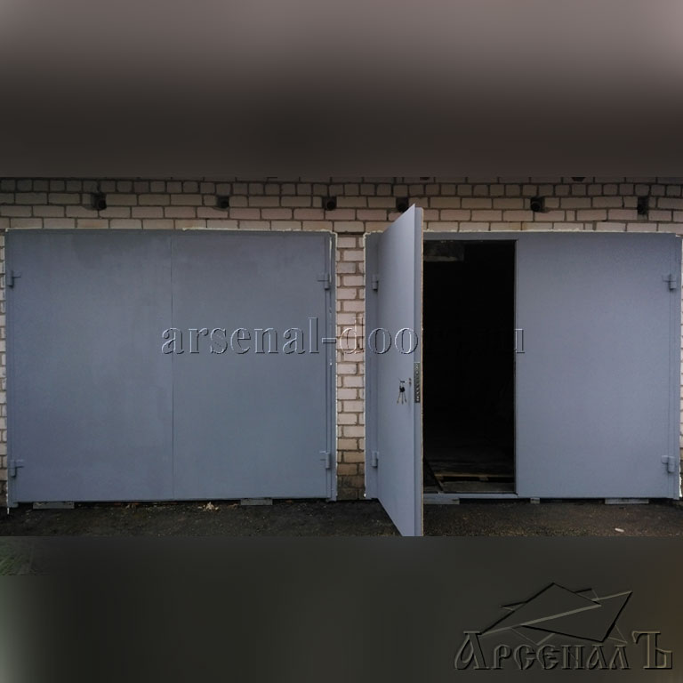 Простые распашные гаражные ворота Пушкино